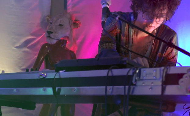 [LIVE] Youth Lagoon – Dropla