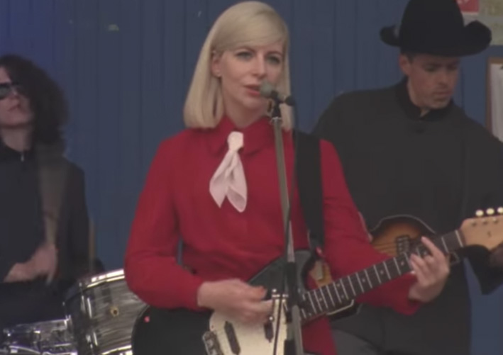 [CLIP] Alvvays - Dreams Tonite