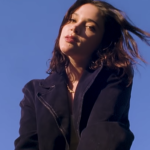 [CLIP] Lolo Zouaï – Alone With You