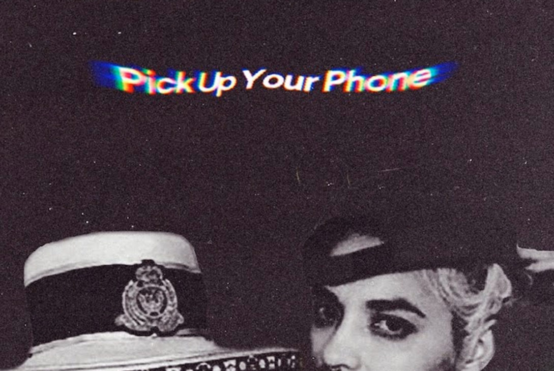 [TRACK] Goldensuns ft. jennylee – Pick Up Your Phone